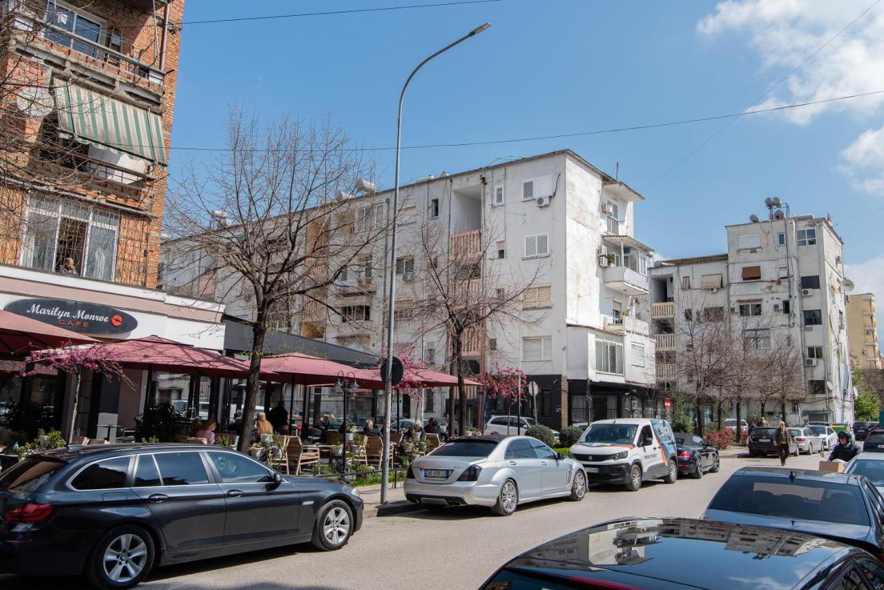 Erla'S Apartment Tirana Exterior foto